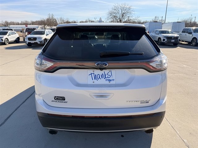 Certified 2018 Ford Edge Titanium w/ Ford Safe & Smart Package image 4