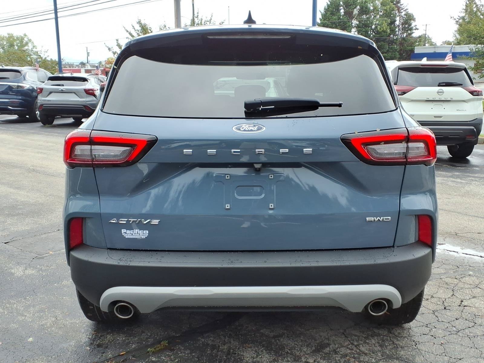 Certified 2023 Ford Escape Active AWD/4WD image 5