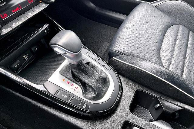 Used 2023 Kia Forte GT-Line w/ GT-Line Premium Package FWD image 15