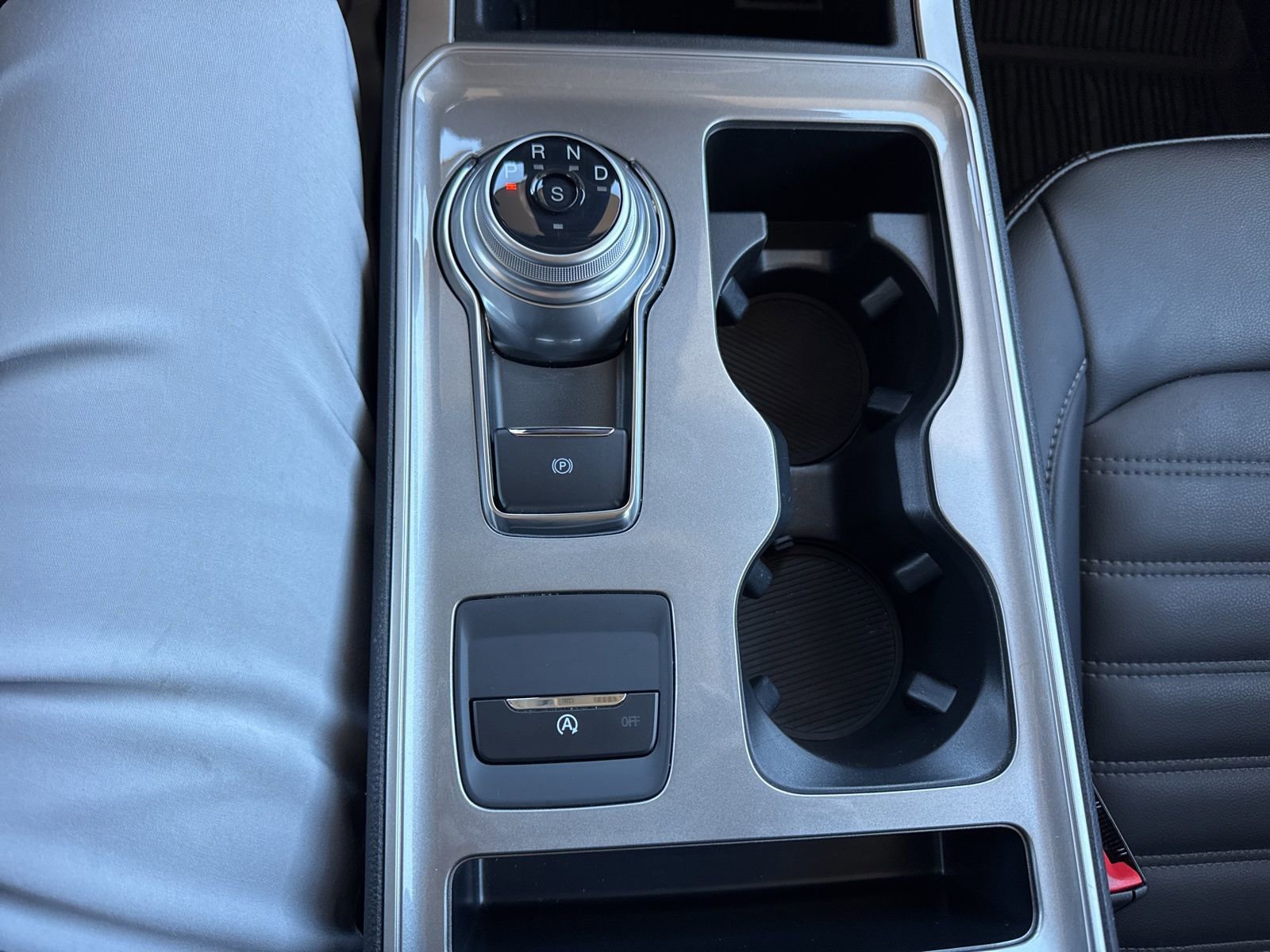 Certified 2024 Ford Edge SEL w/ Convenience Package image 33