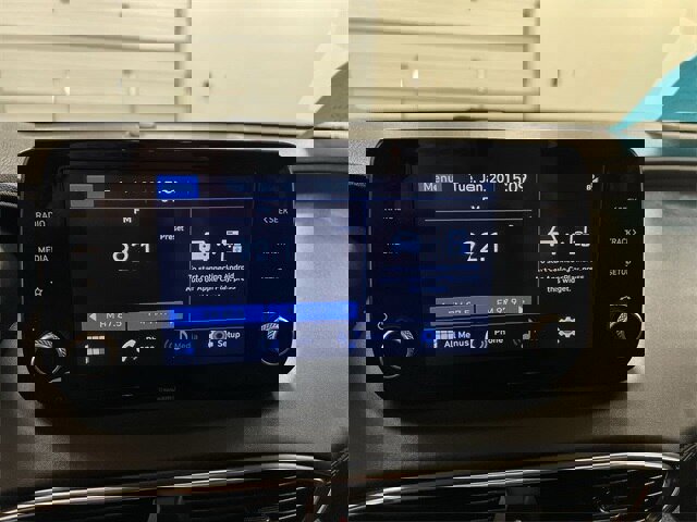 Used 2022 Hyundai Santa Fe SEL w/ Convenience Package image 13