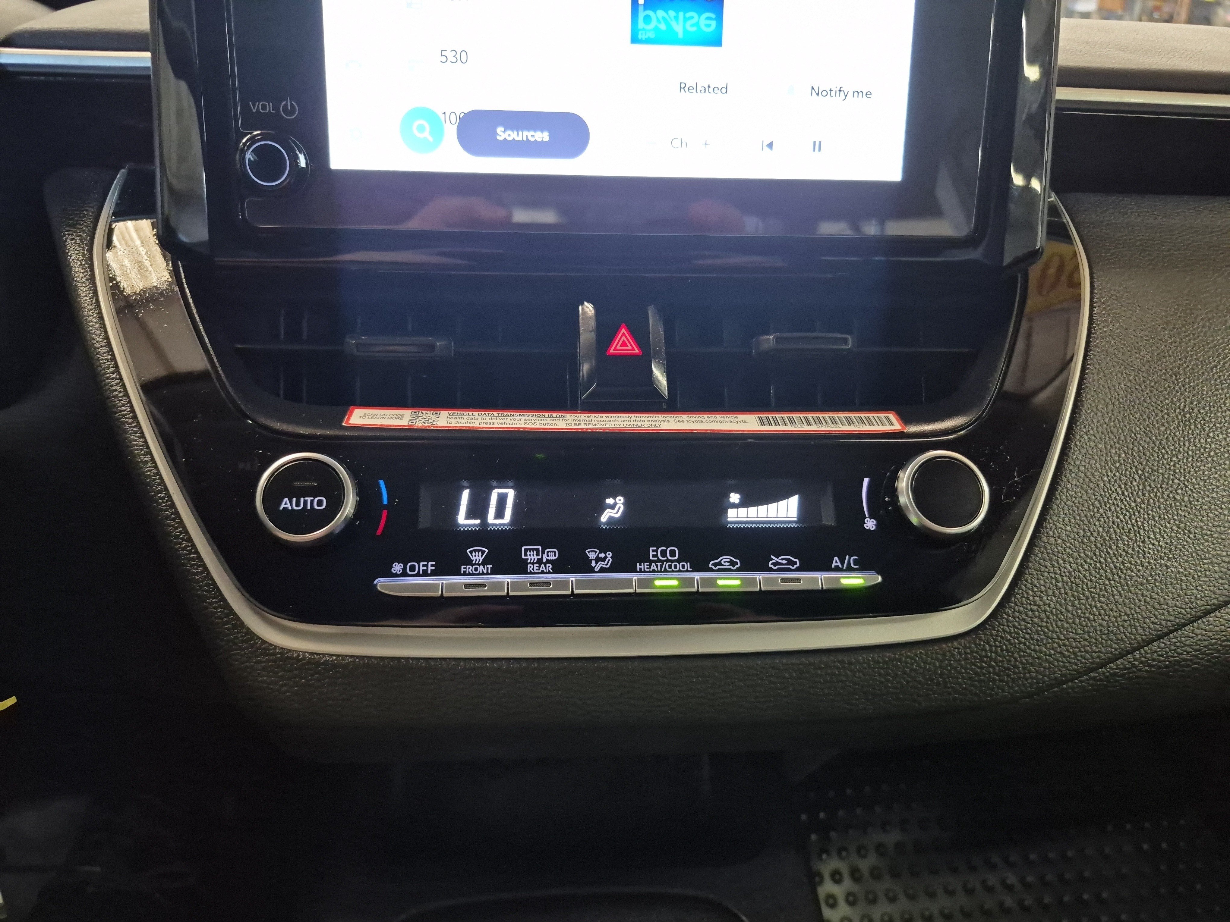 Used 2026 Toyota Corolla LE FWD image 31