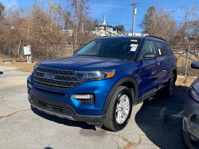 Certified 2023 Ford Explorer XLT w/ Equipment Group 202A image 12