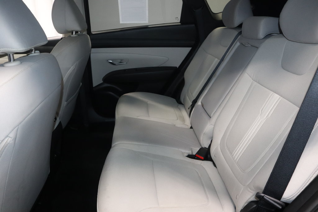 Used 2025 Hyundai Tucson SEL FWD image 15