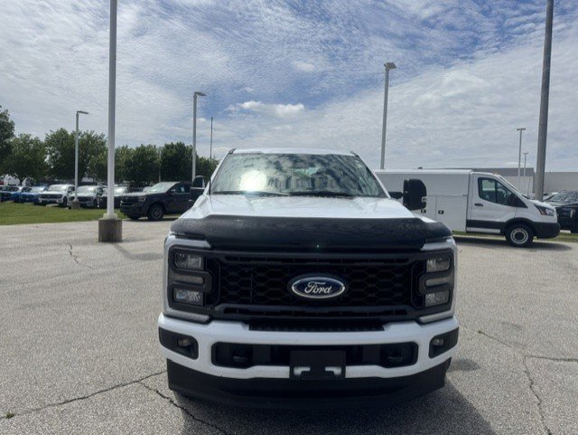 Certified 2023 Ford F250 XL w/ STX Appearance Package AWD/4WD image 2