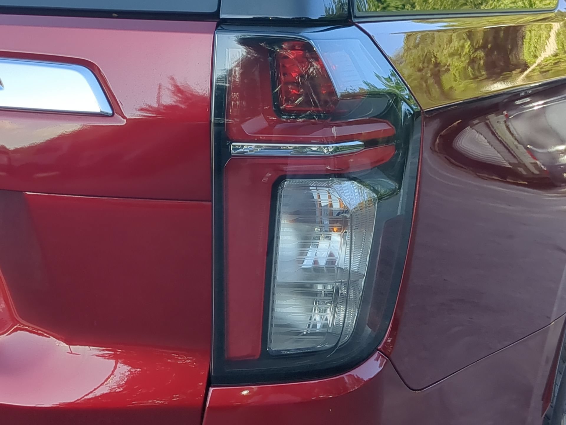 Used 2021 Chevrolet Suburban LT RWD image 45