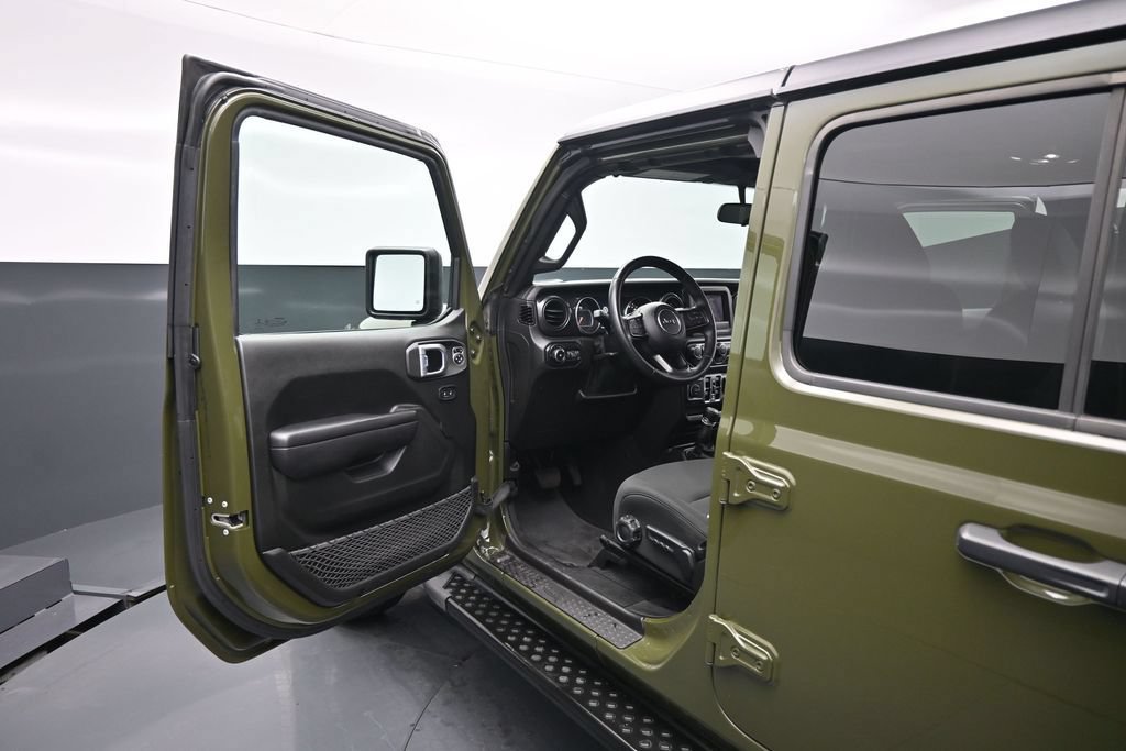 Used 2021 Jeep Wrangler Unlimited Sport AWD/4WD image 9