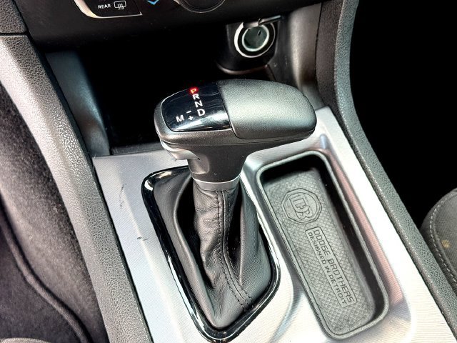 Used 2022 Dodge Charger SXT w/ Blacktop Package RWD image 19