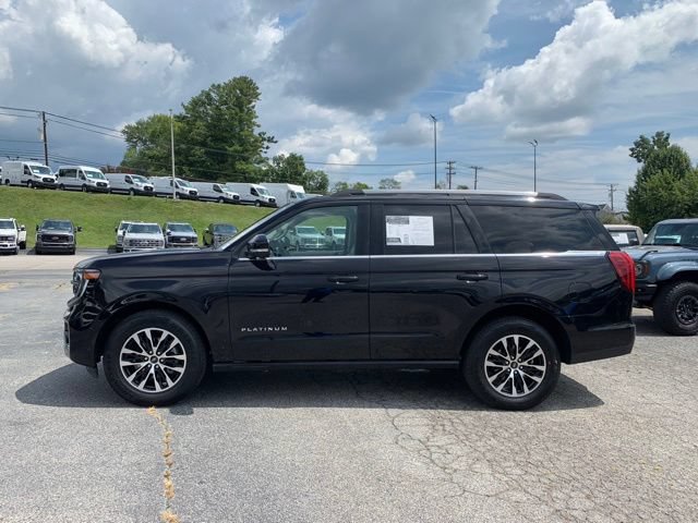 Certified 2025 Ford Expedition Platinum AWD/4WD image 5