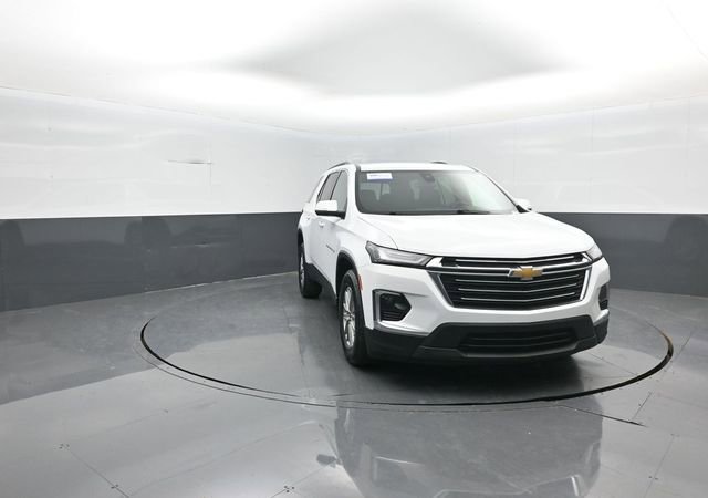 Used 2023 Chevrolet Traverse LT w/ LPO, Floor Liner Package image 2