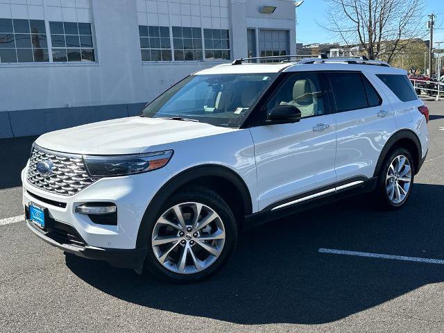 Certified 2022 Ford Explorer Platinum w/ Equipment Group 601A AWD/4WD image 1