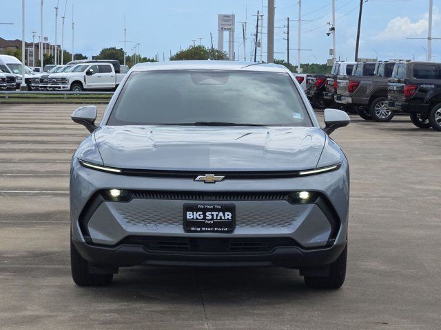 Used 2026 Chevrolet Equinox EV LT FWD image 8