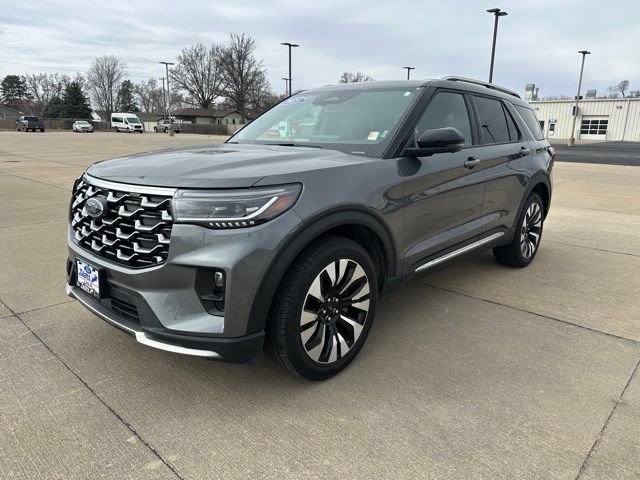 Certified 2025 Ford Explorer Platinum w/ LUX Leather Package AWD/4WD image 7