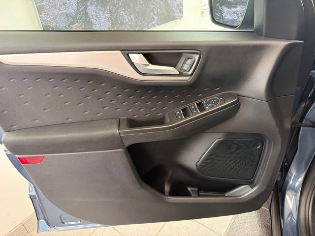Certified 2020 Ford Escape SE AWD/4WD image 14