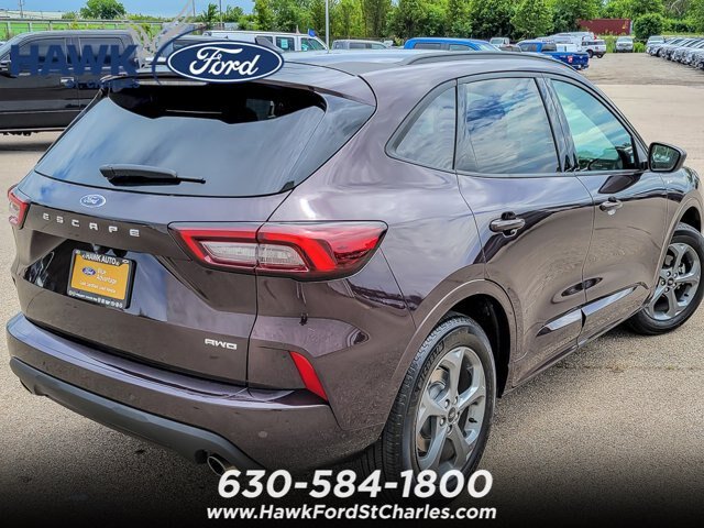 Certified 2023 Ford Escape ST-Line w/ Tech Pack #1 AWD/4WD image 7
