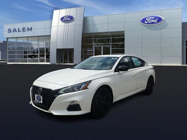 Used 2021 Nissan Altima 2.5 SR w/ SR Premium Package AWD/4WD image 6