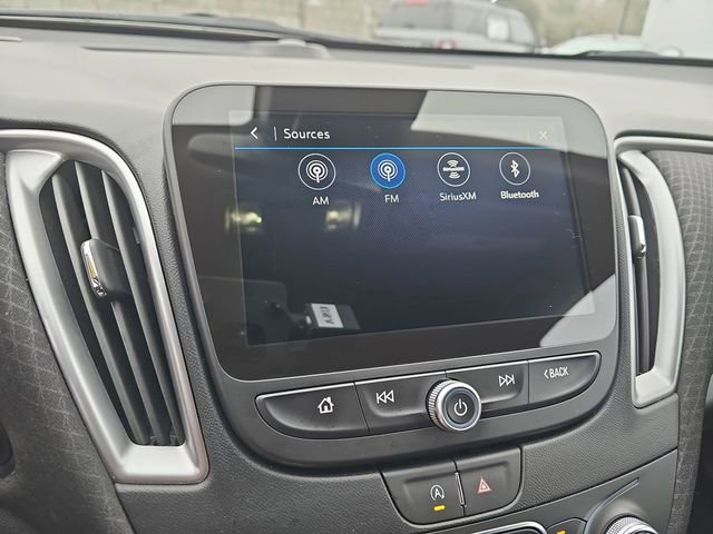 Used 2025 Chevrolet Malibu LT FWD image 23