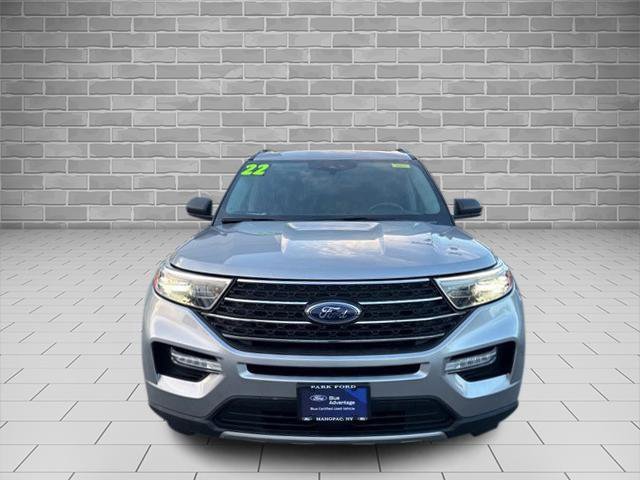 Certified 2022 Ford Explorer XLT w/ Equipment Group 202A image 8