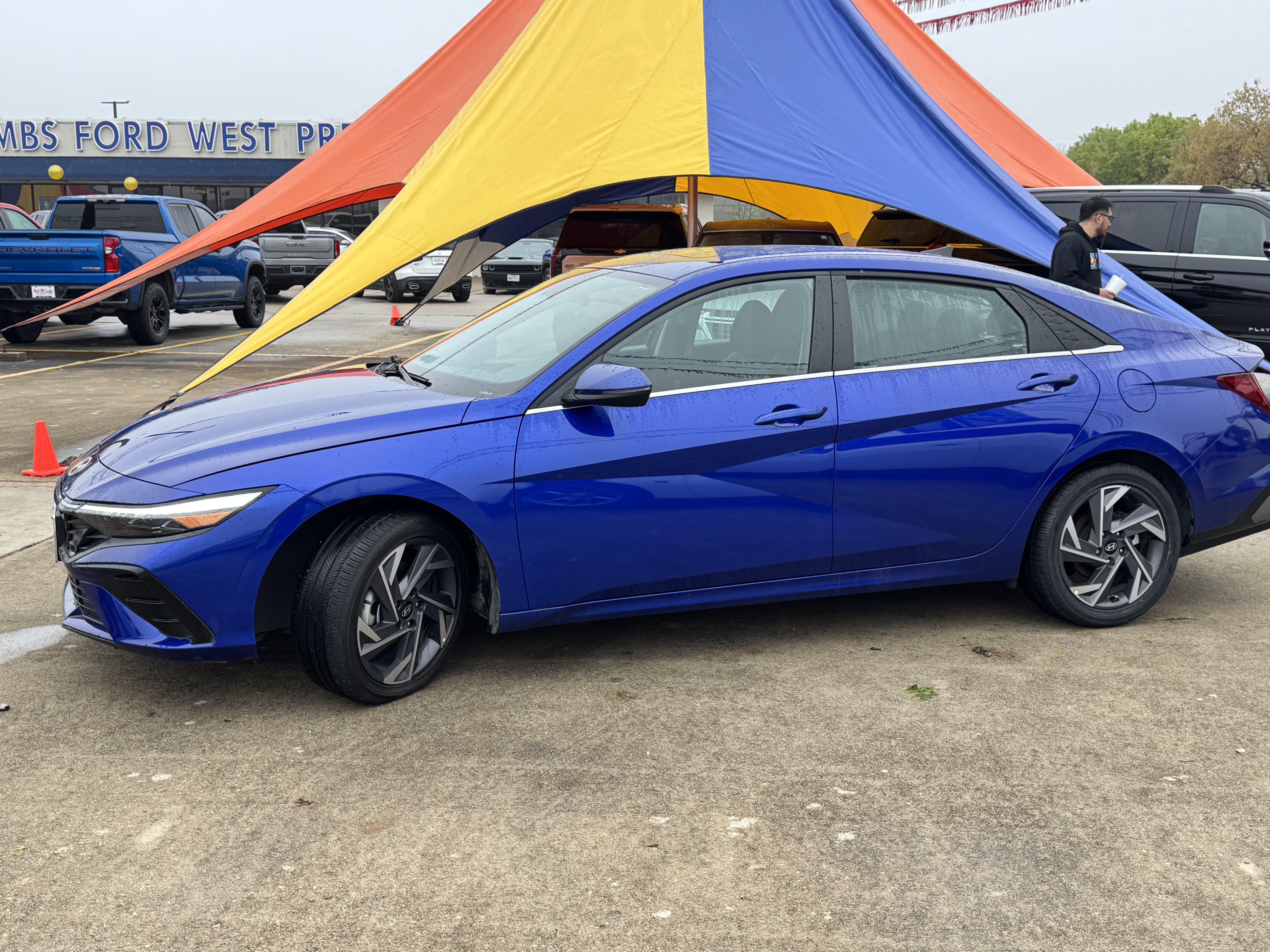 Used 2025 Hyundai Elantra Limited image 8