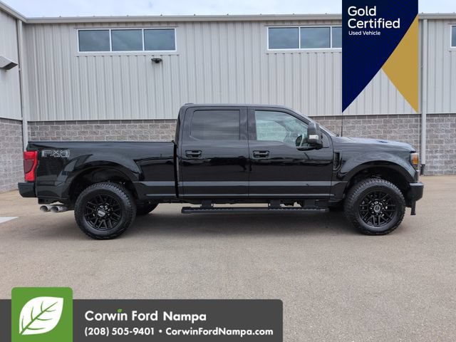 Certified 2022 Ford F350 Lariat w/ Black Appearance Package AWD/4WD image 2