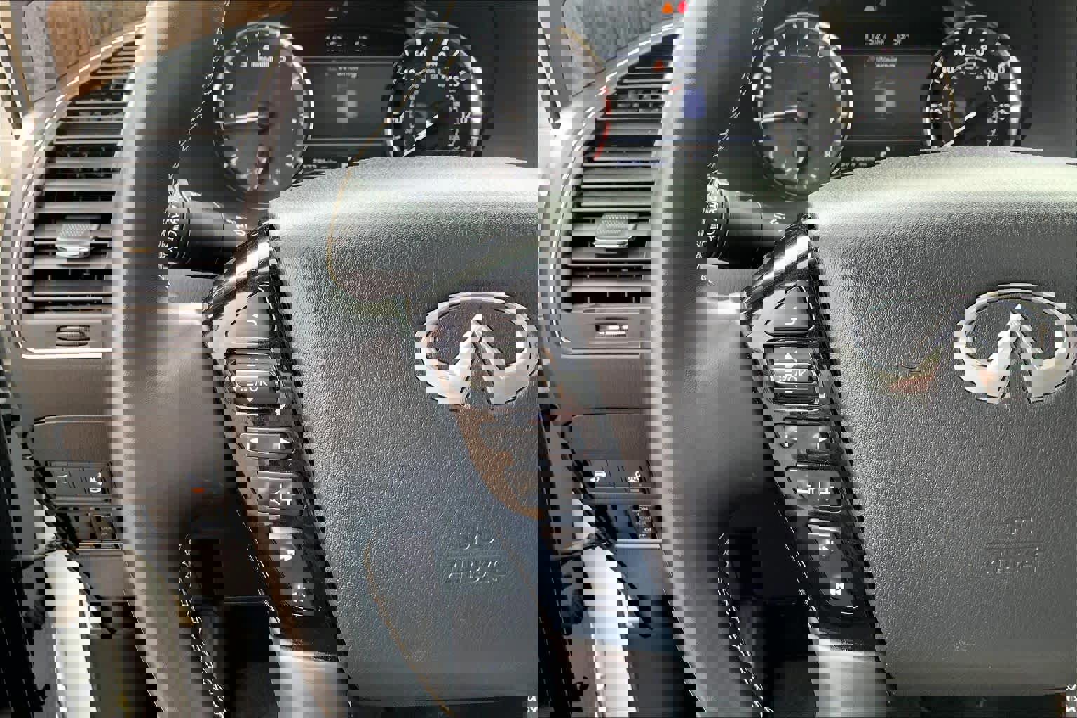 Used 2022 INFINITI QX80 Premium Select w/ Cargo Package image 24