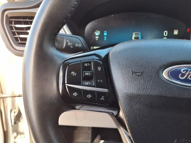 Certified 2023 Ford Escape SE w/ PHEV Premium Package image 27