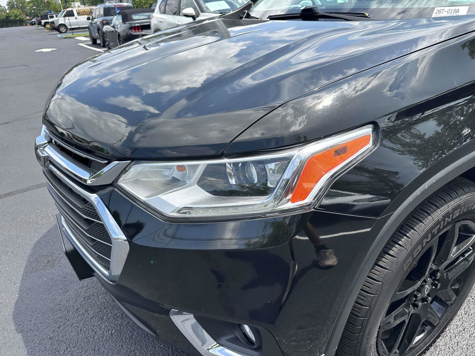 Used 2020 Chevrolet Traverse LT AWD/4WD image 9