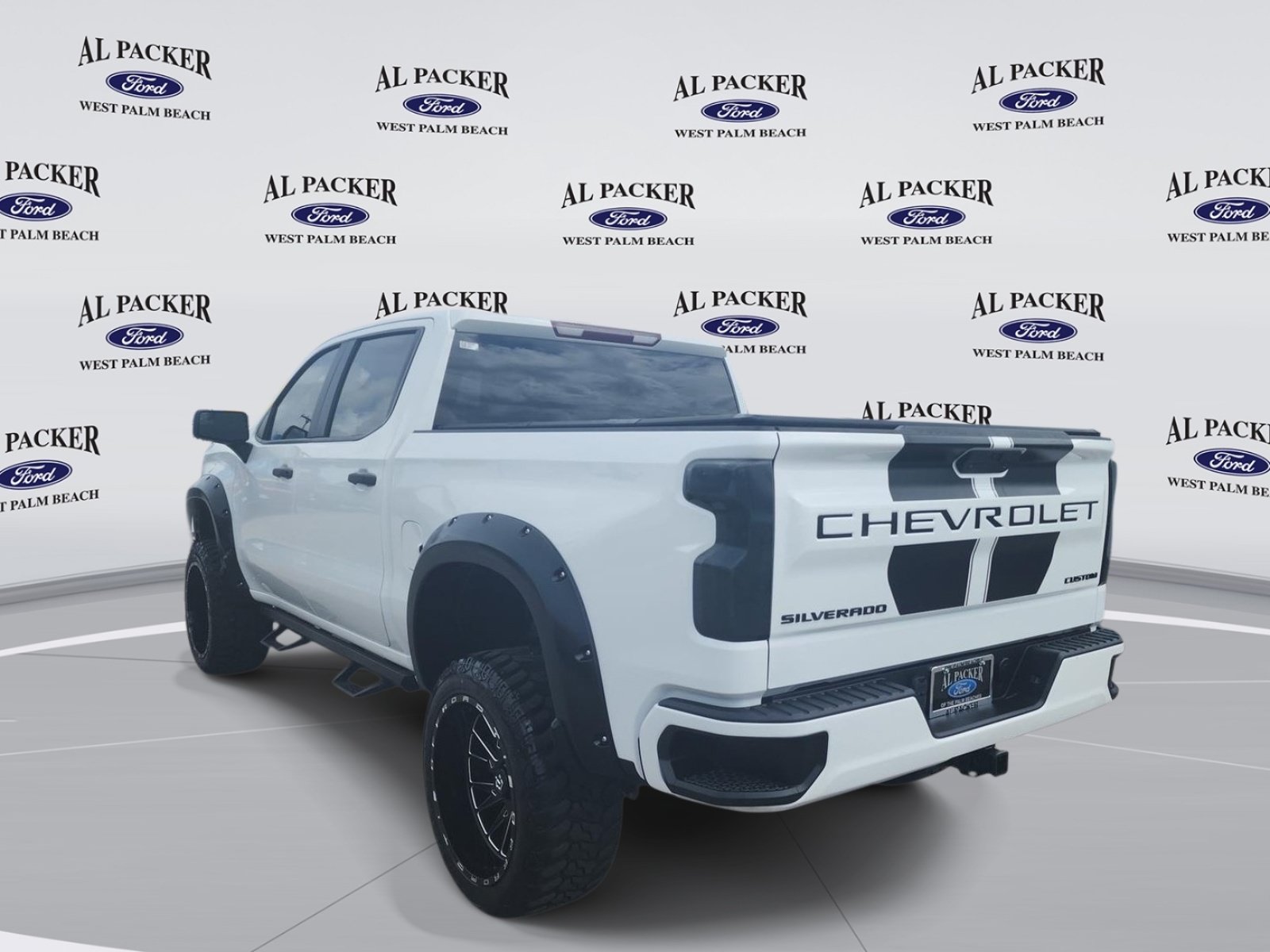 Used 2022 Chevrolet Silverado 1500 Custom w/ Rally Edition RWD image 4