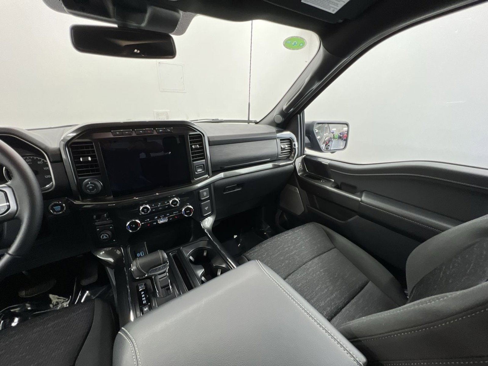 Certified 2023 Ford F150 XLT w/ Equipment Group 302A High image 4