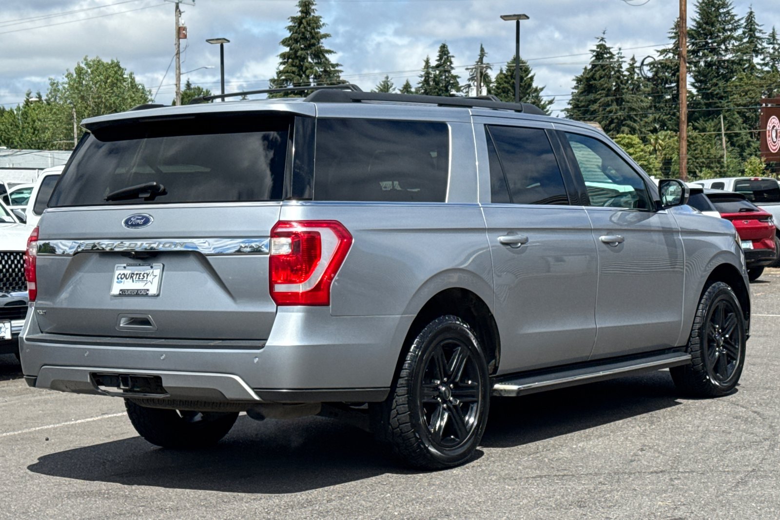 Certified 2021 Ford Expedition Max XLT AWD/4WD image 3