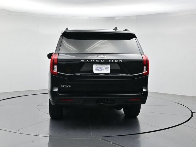 Certified 2025 Ford Expedition Active AWD/4WD image 8