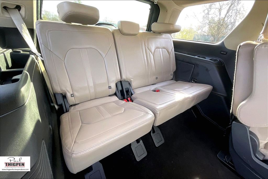Certified 2023 Ford Expedition Limited image 27