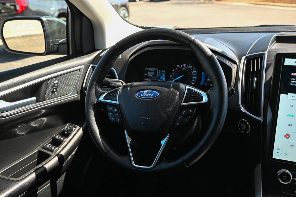 Certified 2024 Ford Edge SEL w/ Convenience Package AWD/4WD image 32