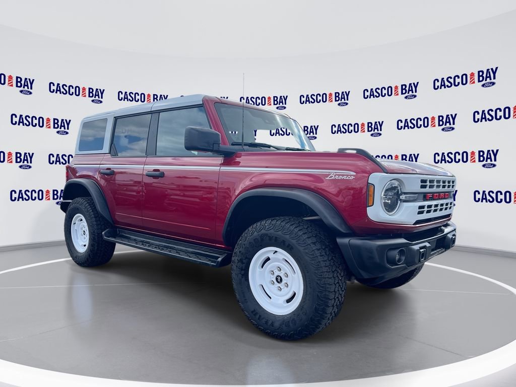 Certified 2025 Ford Bronco Heritage Edition AWD/4WD image 1