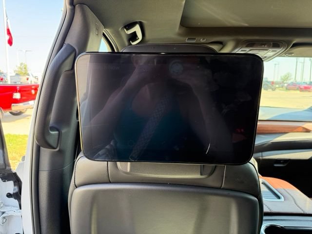Used 2023 GMC Yukon XL Denali Ultimate AWD/4WD image 27