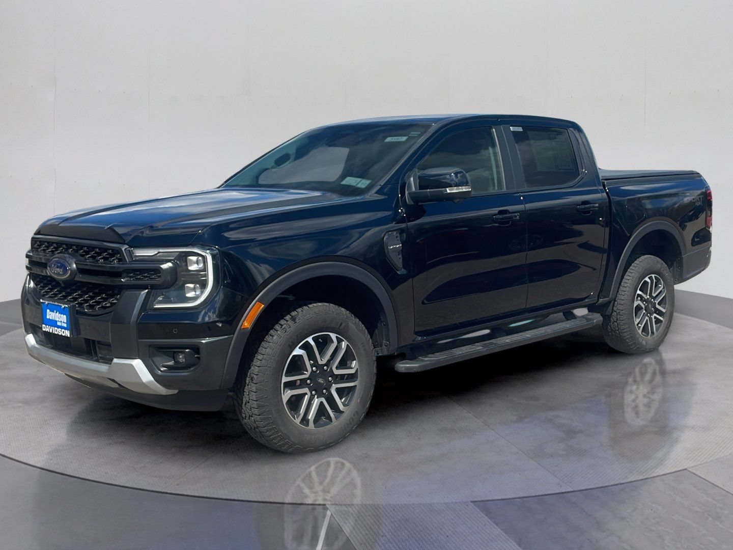 Certified 2025 Ford Ranger Lariat w/ Advanced Towing Package AWD/4WD image 3