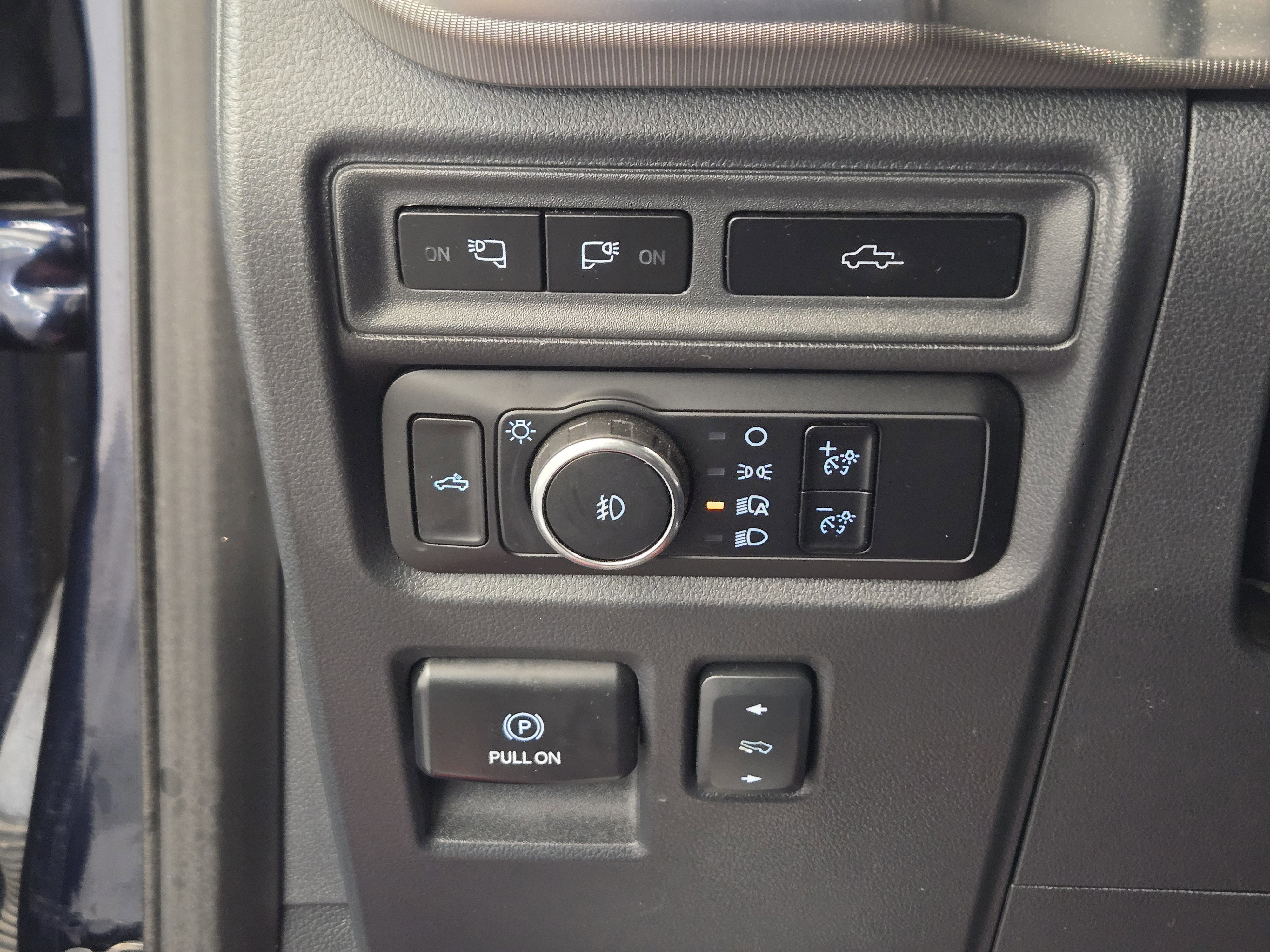 Certified 2023 Ford F150 Raptor w/ Raptor Carbon Fiber Package image 22