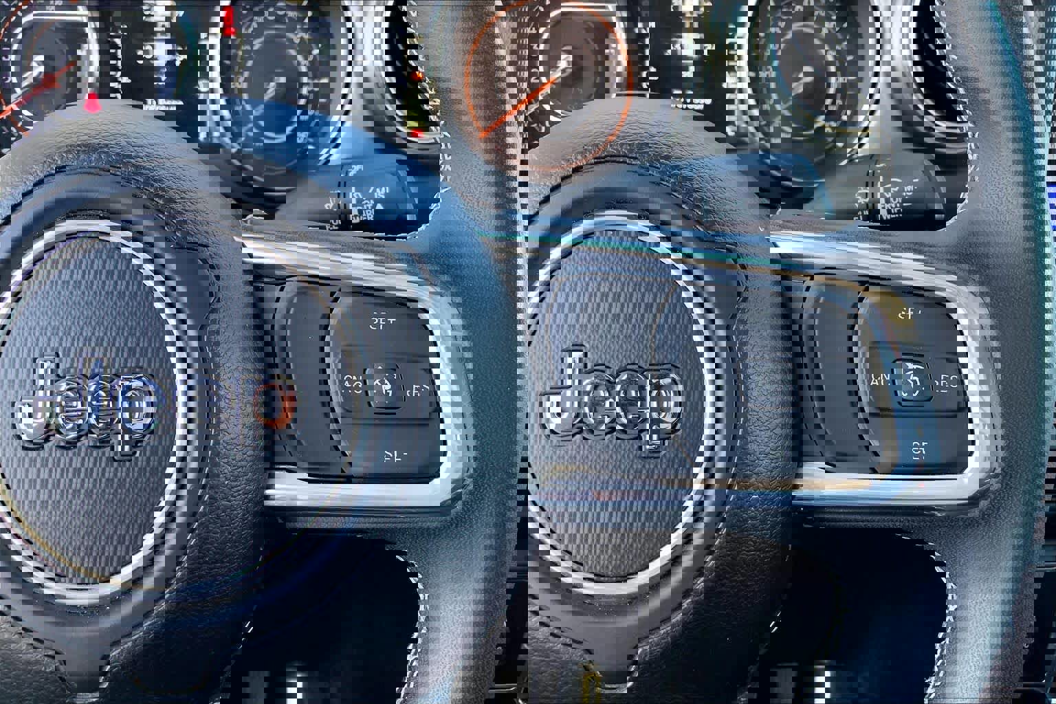 Used 2023 Jeep Gladiator Overland image 24