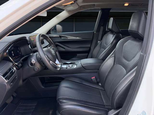 Used 2024 INFINITI QX60 Luxe AWD/4WD image 9