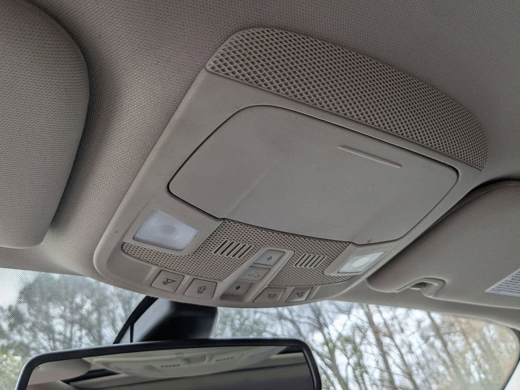 Certified 2019 Ford Fusion SE w/ Equipment Group 151A image 25