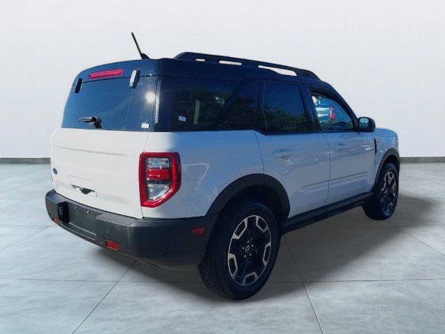 Certified 2023 Ford Bronco Sport Outer Banks w/ Tech Package AWD/4WD image 7