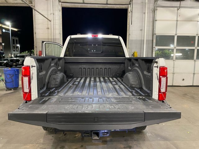 Certified 2022 Ford F350 Platinum w/ Tremor Off-Road Package AWD/4WD image 34