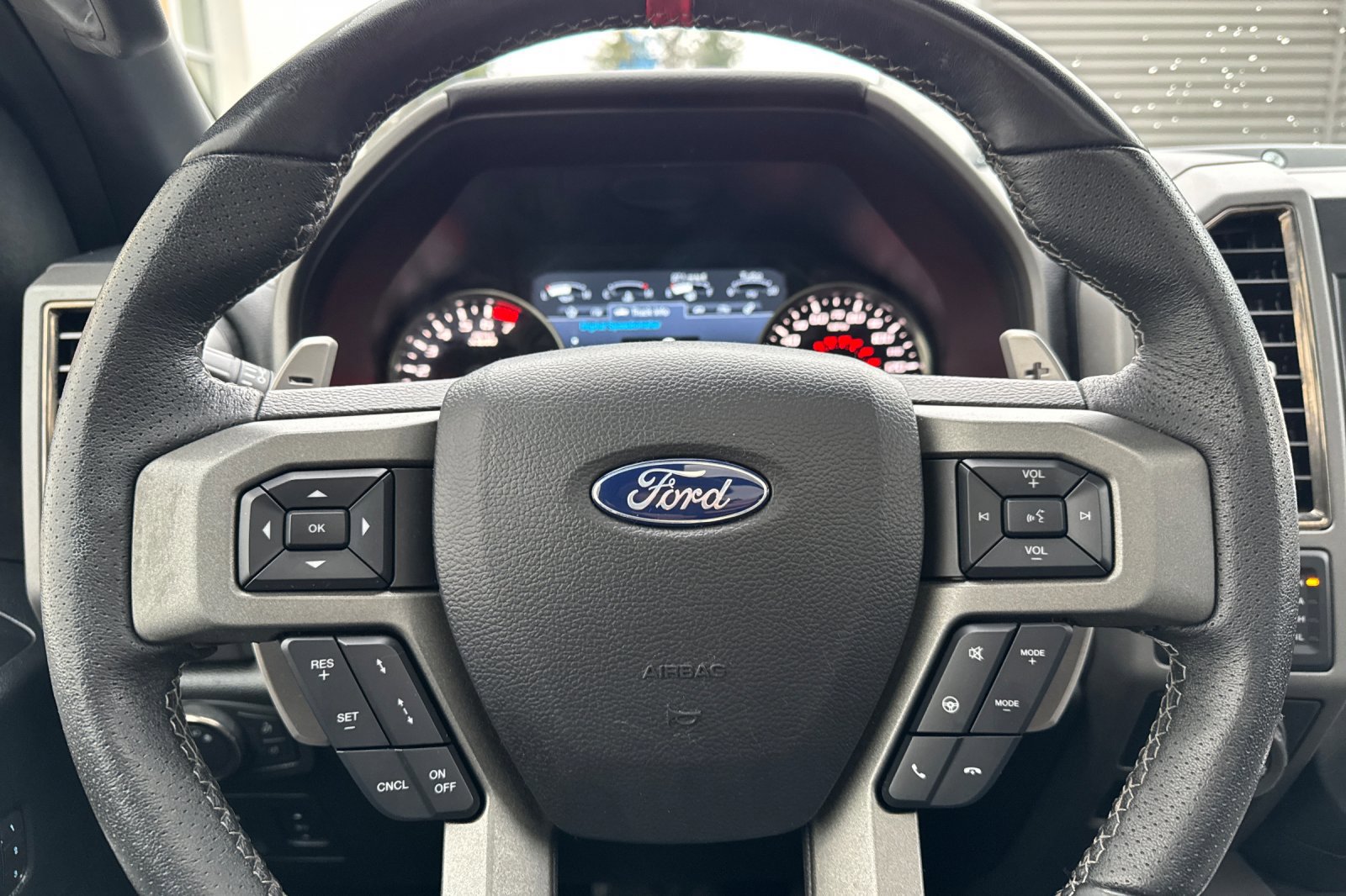 Certified 2020 Ford F150 Raptor w/ Equipment Group 802A Luxury image 23