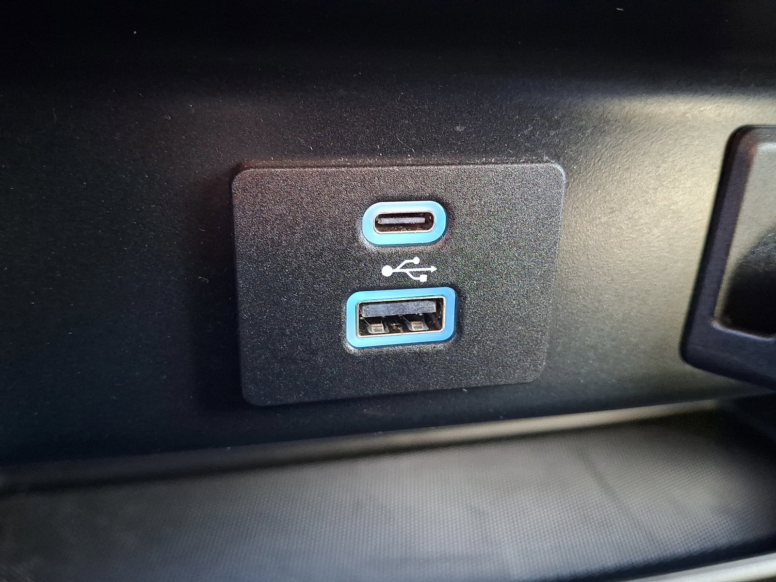 Certified 2022 Ford F150 XL w/ Equipment Group 101A High image 24