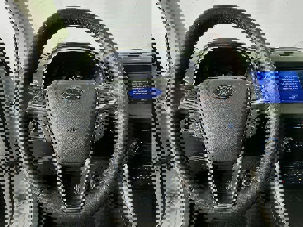 Certified 2020 Ford Edge SEL w/ Cold Weather Package image 19