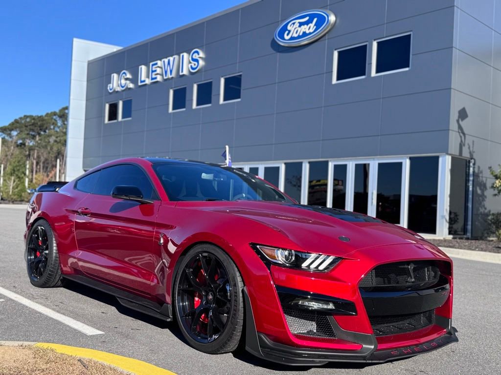 Certified 2020 Ford Mustang Shelby GT500 w/ Technology Package image 1