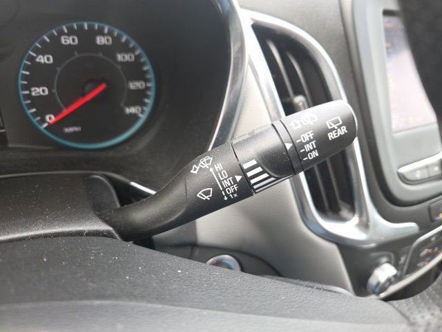 Used 2022 Chevrolet Equinox LS w/ LPO, Floor Liner Package image 37