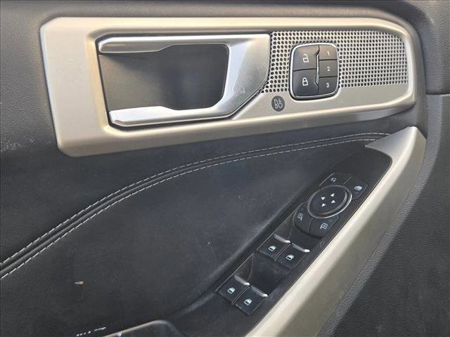 Certified 2021 Ford Explorer Limited w/ Equipment Group 301A image 9