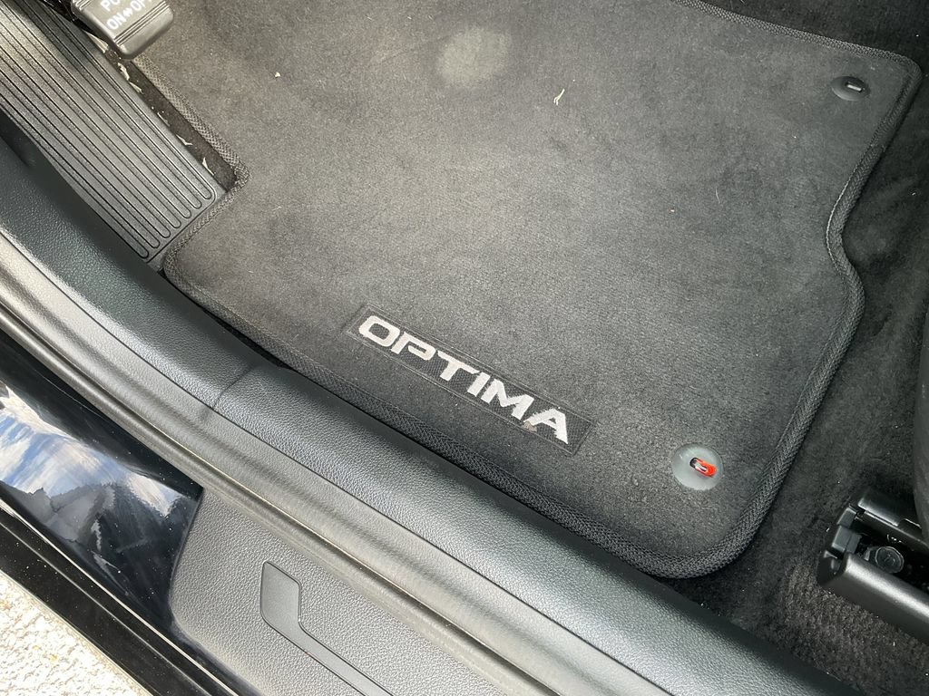 Used 2018 Kia Optima EX FWD image 25