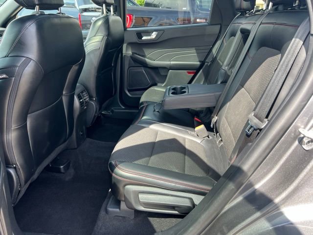 Certified 2024 Ford Escape ST-Line w/ Tech Pack #1 AWD/4WD image 2